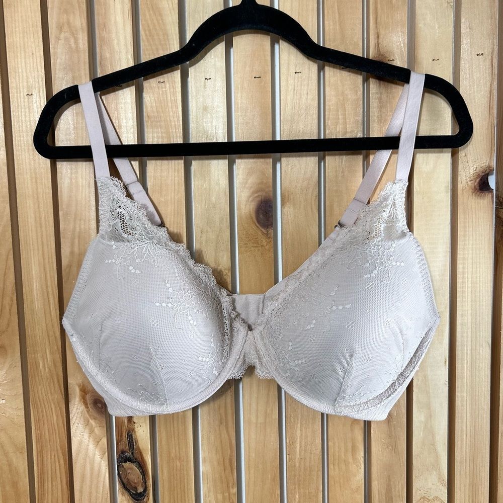 SPANX Undie-Tectable Push Up Plunge Bra Nude Lace Size 36DD